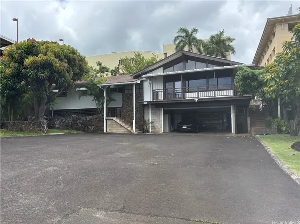 2208 Liliha St APT B, Honolulu, HI 96817