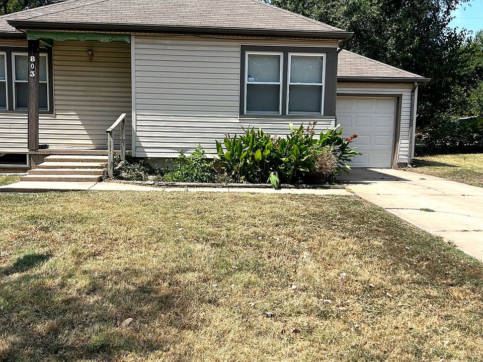 1st image of 803 N Harding Ave