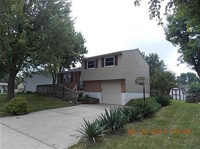 2nd image of 107 Wickham Farm Dr