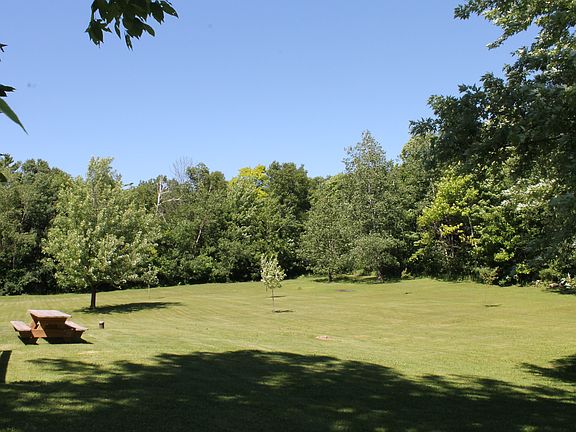 1.7 country acres