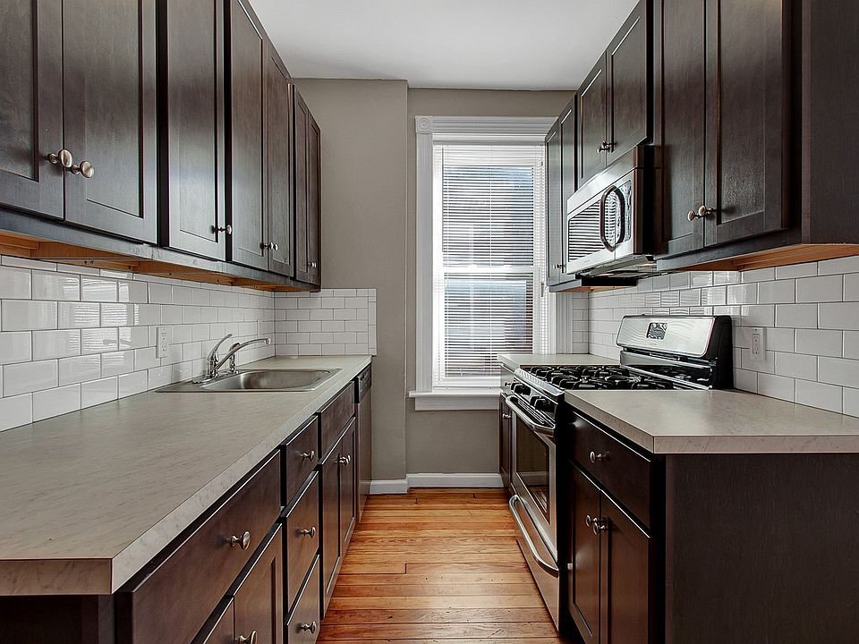 1st image of 4059A Hartford St #0