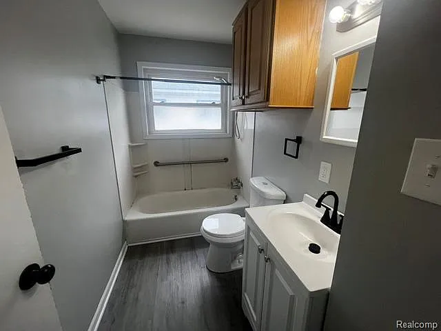 1774 Council Ave — Photo 8