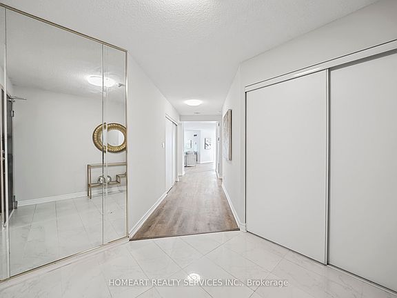 5th image of 30 Greenfield Ave #1806