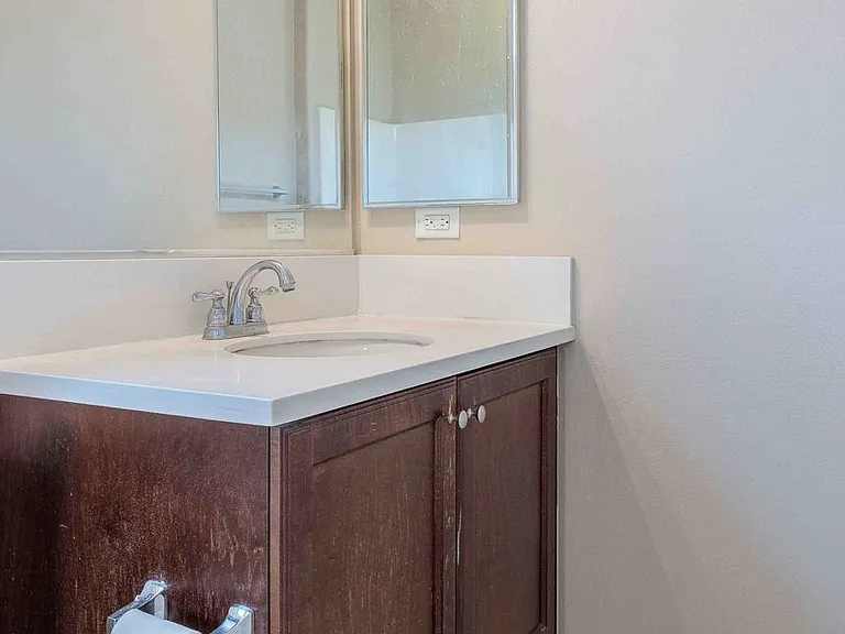 10208 Jasmine Ct — Photo 24