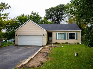 2813 Michael St, Wonder Lake, IL 60097