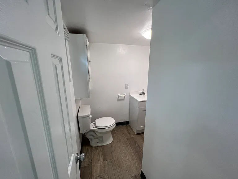 437 Oildale Dr — Photo 15