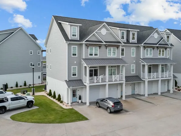 200 Olde Towne Yacht Club Drive Unit 38, Morehead City, NC 28557