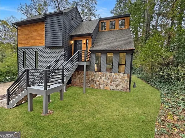 367 Lake Forest Dr, Acworth, GA 30102