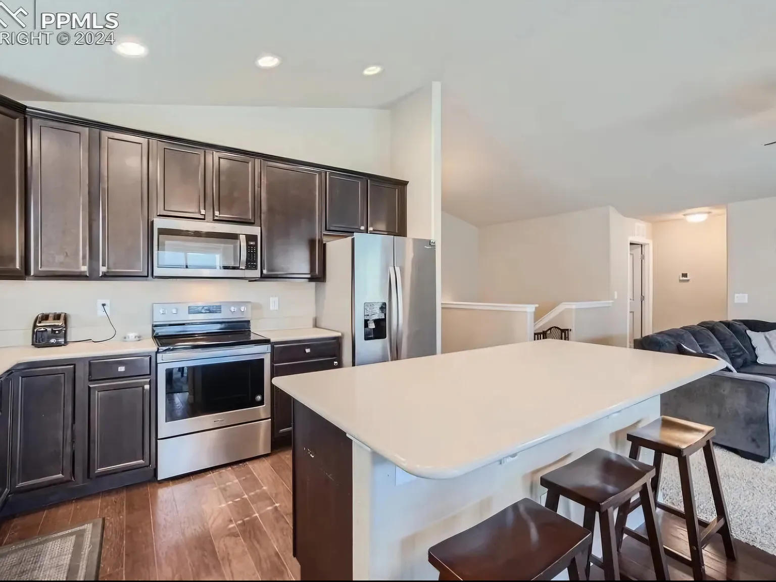6627 Mandan Dr — Photo 4