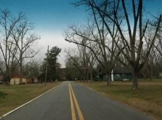 3070 Cherry St, Blackshear, GA 31516