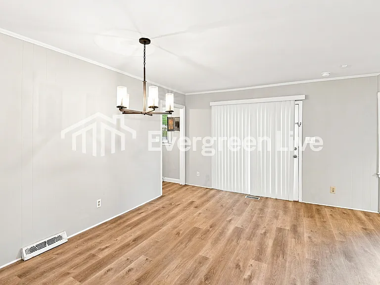 3937 Belshire Ln — Photo 3