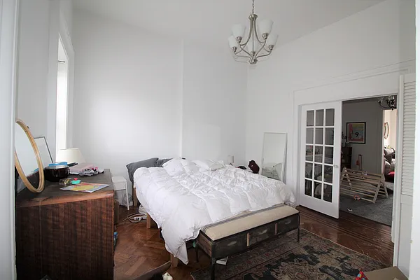 Rented by Compass | media 17