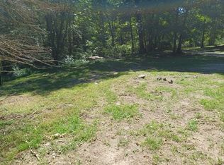 114 Harper Ln, Yukon, PA 15679