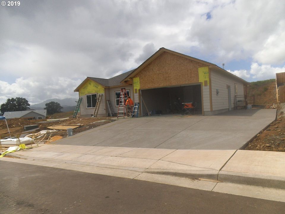1st image of 871 Sand Pines Ave
