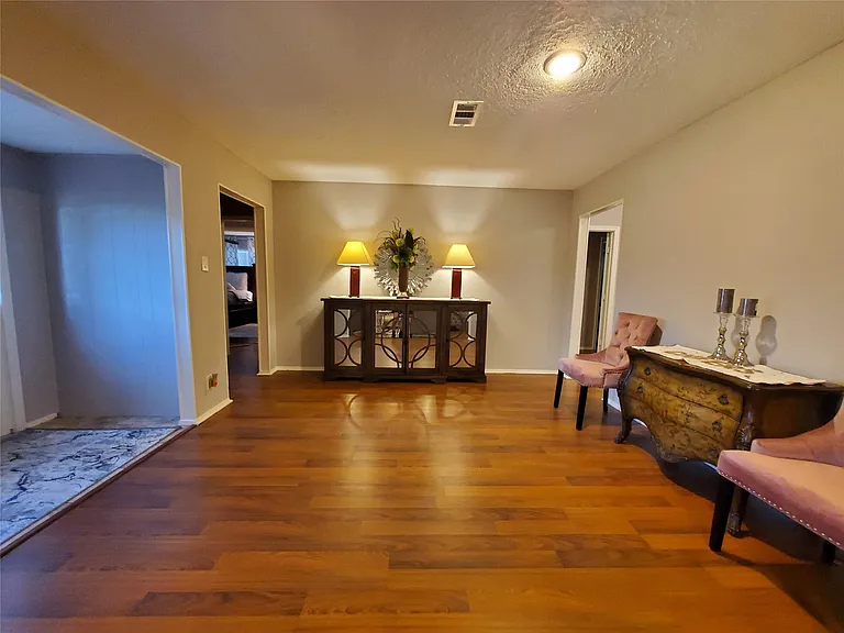 8815 Bellaire Blvd — Photo 5