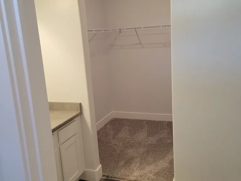 487 N 325 W — Photo 5