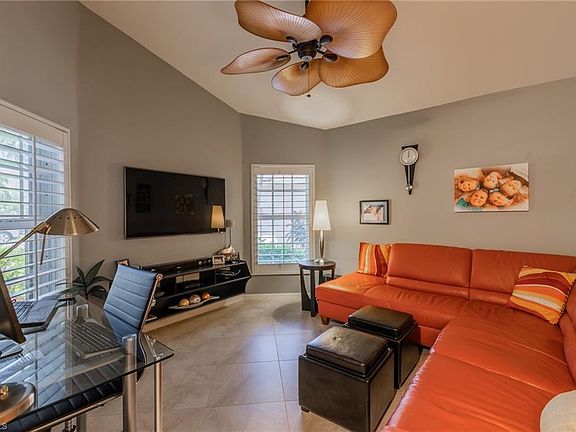 5th image of 9388 Palm Island Cir