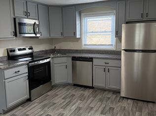 25 Franklin St APT J, Easthampton, MA 01027