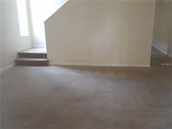 4th image of 214 Ronaldale Ave