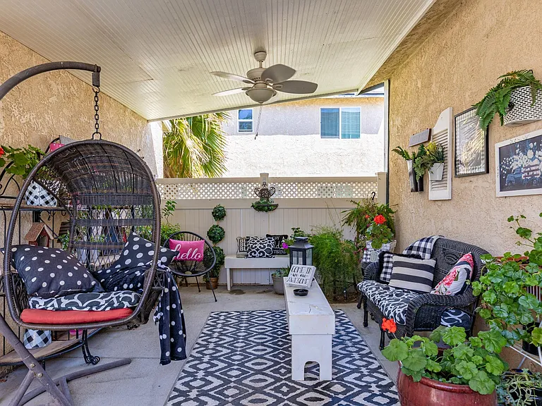 43639 Park Ave — Photo 41