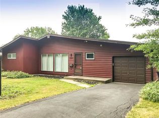 228 Delamere Rd, Williamsville, NY 14221