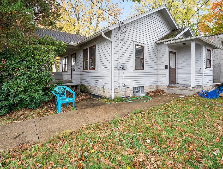 3 bed, 1508 sqft, $900 — Photo 1