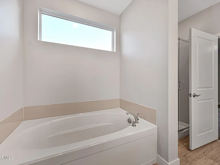 1023 W 5th St #1018 — Photo 22
