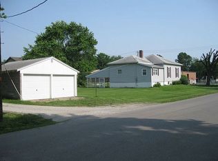 225 10th St, Chillicothe, MO 64601