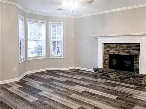 4th image of 108 Riley Way