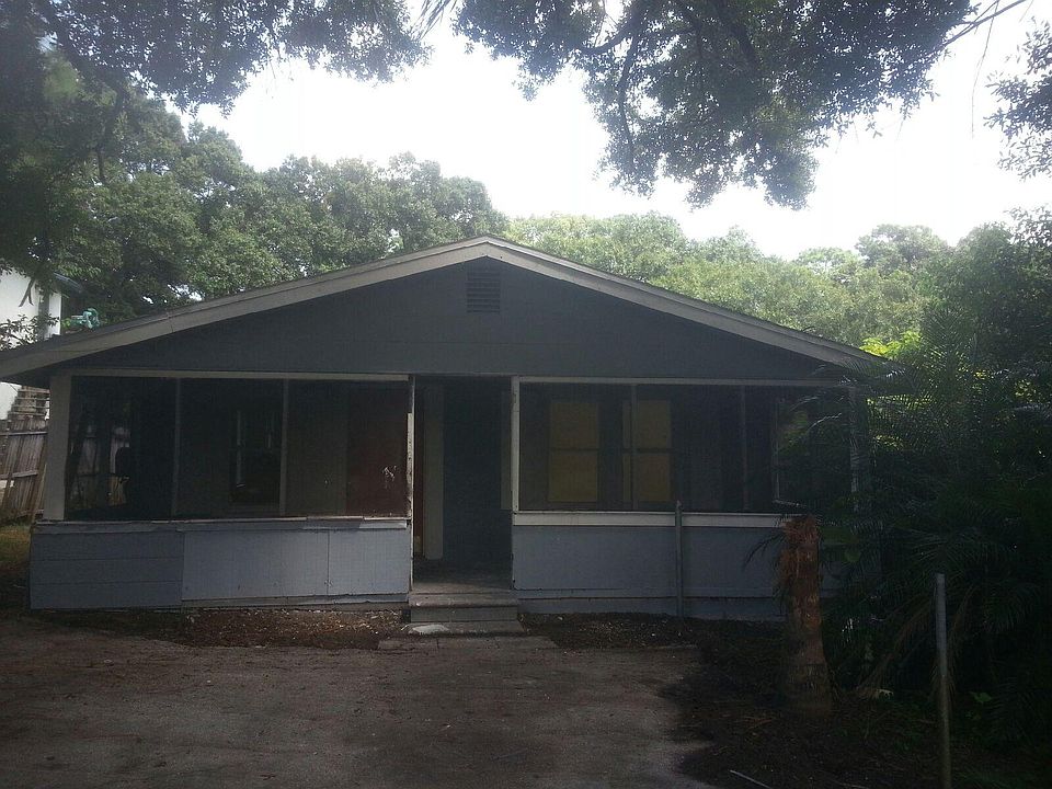 1st image of 1726 E River Cove St