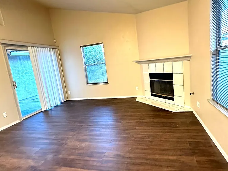 1836 Brahms Way — Photo 6