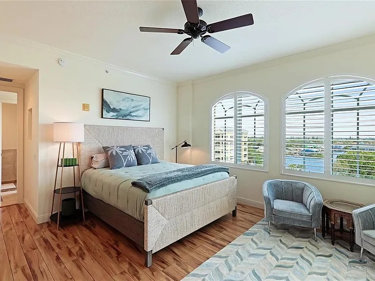 1308 Old Stickney Point Rd #WP3 — Photo 24