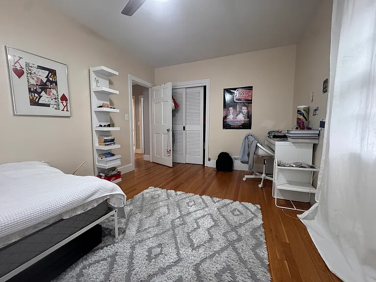 10-12 Webster St #1 — Photo 12