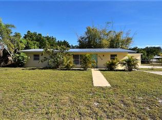 2719 NE Hickory Ridge Ave, Jensen Beach, FL 34957