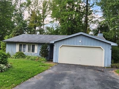 3055 Basswood Ln, Baldwinsville, NY, 13027