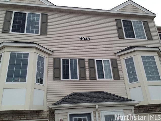 1st image of 4948 Evergreen Dr #3