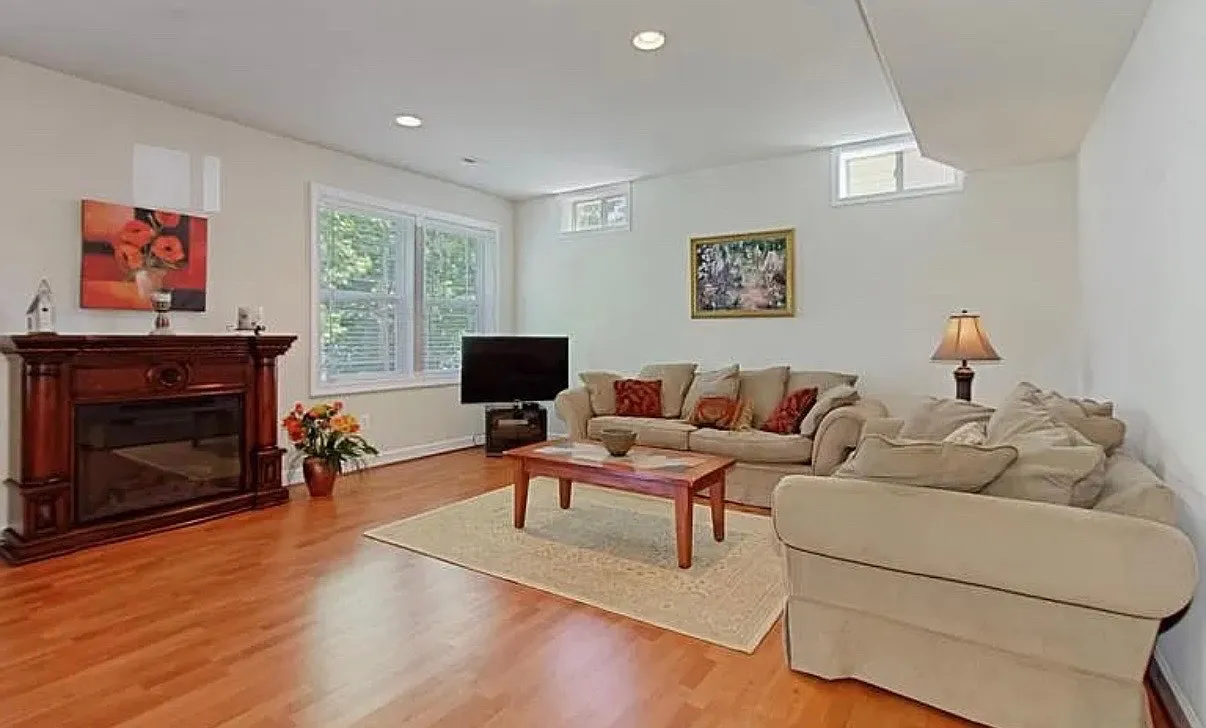 1 bed, $1,800 — Photo 3