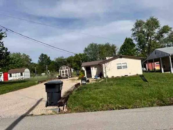 364 Rogers Ave, Summersville, MO 65571
