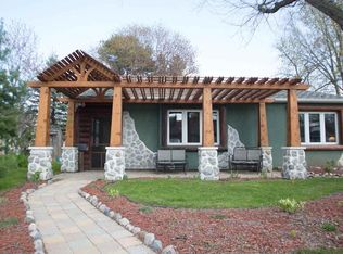 93 W Water St, Beaver Dam, WI 53916