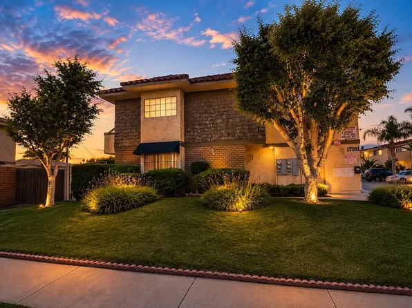17181 Elm Ln #A4, Huntington Beach, CA 92647