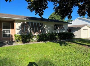 1814 SW 96th Ter, Hollywood, FL 33025