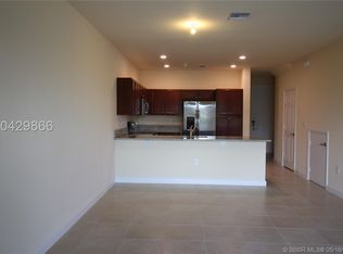 5604 NW 58th Ln, Fort Lauderdale, FL 33319