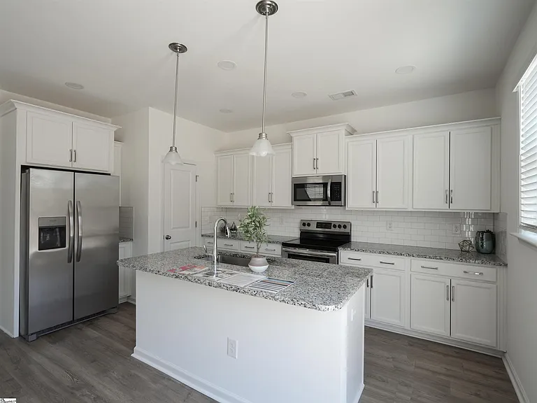 23 Thorne St — Photo 8