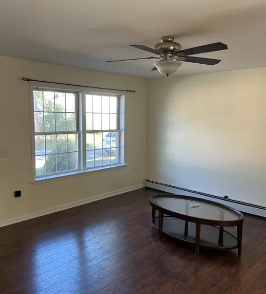 37 Glen Ave #20 — Photo 12