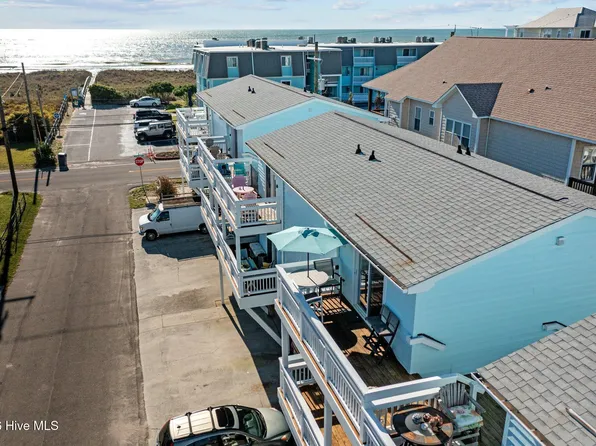 101 Seahorse Lane #B3, Carolina Beach, NC 28428