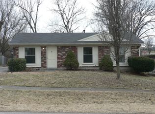 9606 Cedar Lake Dr, Louisville, KY