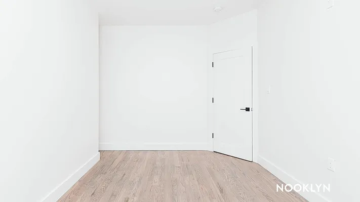 Rented by Nooklyn NYC LLC | media 33