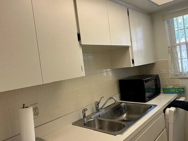 1845 S Highland Ave #4-9 — Photo 11