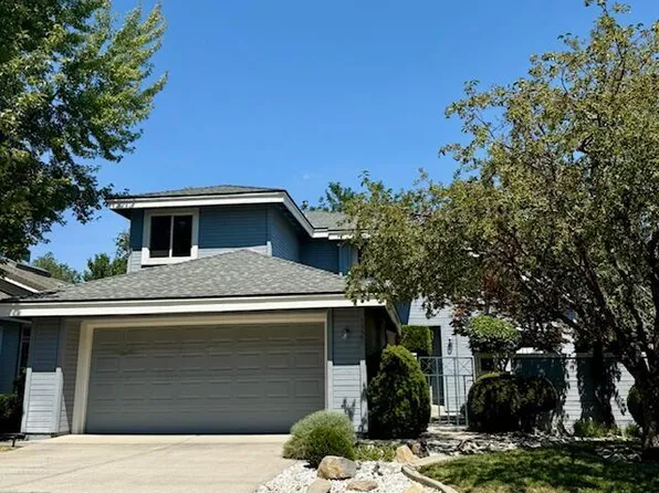 3323 Spring Creek Cir, Reno, NV 89509