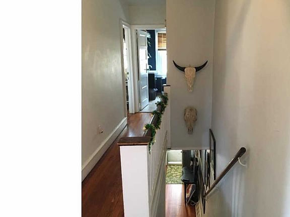 5th image of 3838 Dennison Ave
